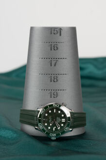 Omega Seamaster Diver 300m ref. 210.30.42.20.10.001 - 12