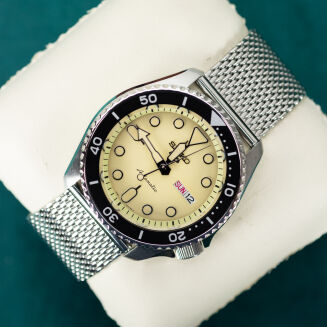 Seiko 5 Sports Automatic 42mm SRPD67K1 Suits Style Mesh - 4