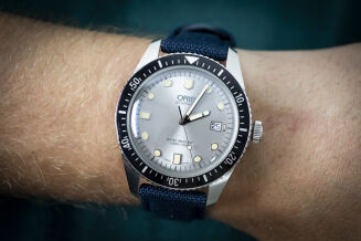 Oris Divers Sixty-Five 01 733 7720 4051 - 9